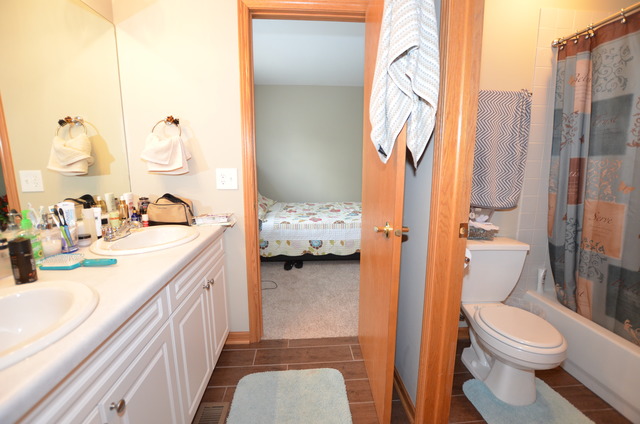 372 Inner Cir Drive, Unit 372 Bolingbrook, IL 60490 - Photo 6 of 25