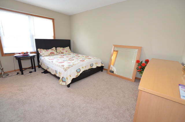 372 Inner Cir Drive, Unit 372 Bolingbrook, IL 60490 - Photo 7 of 25
