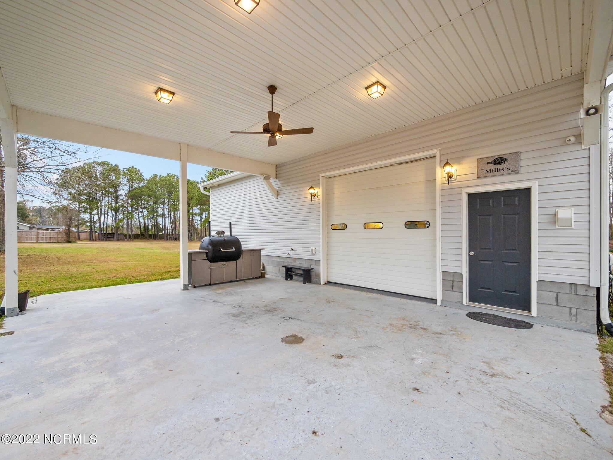390 Peanut Road Hampstead, NC 28443 - Photo 33 of 73 30-web-or-mls-14