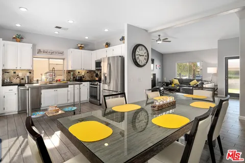 $816,000 | 1602 Olga Way, Palm Springs, CA 92262