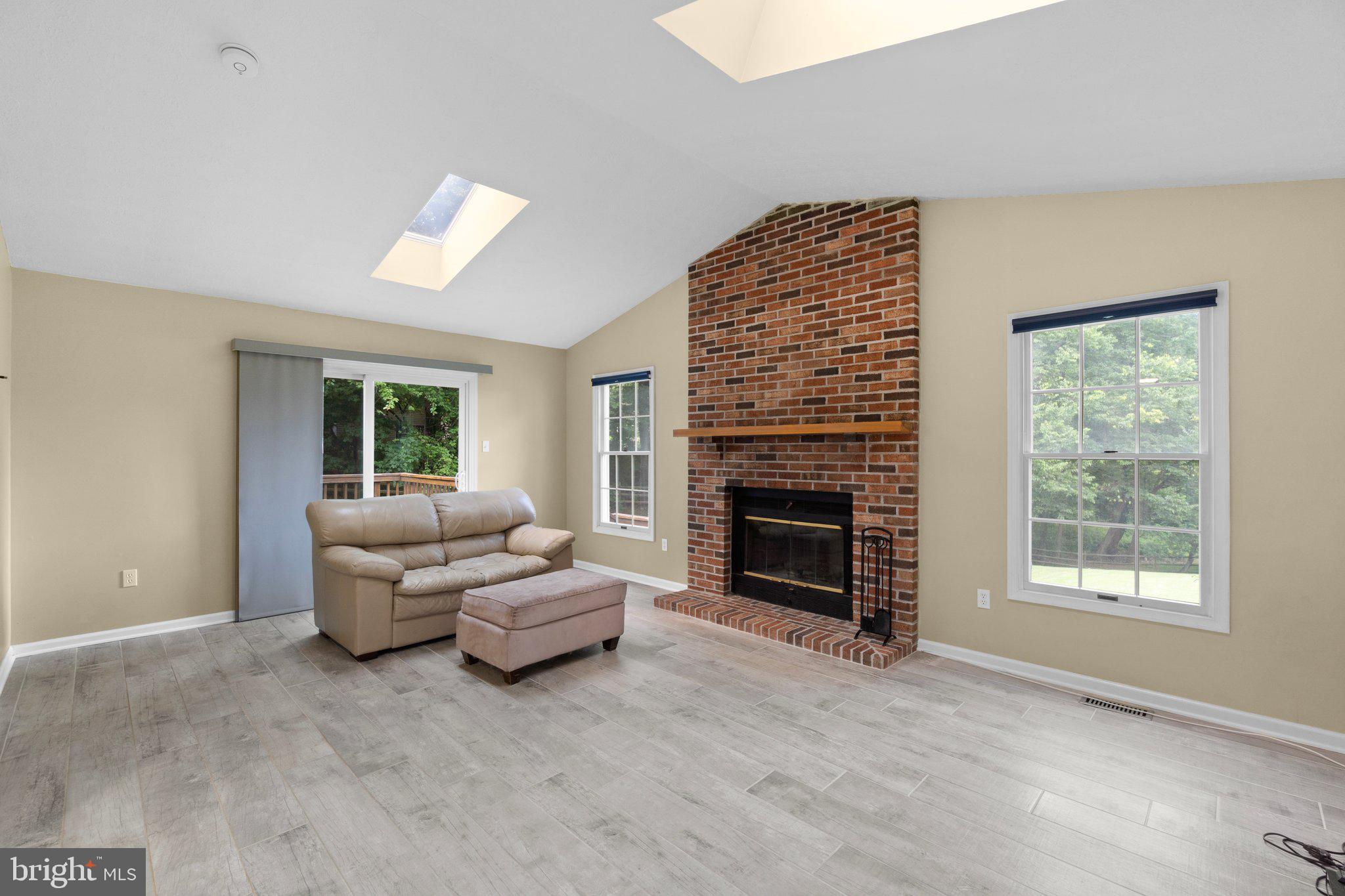 1078 Long Valley Road Westminster, MD 21158 - Photo 17 of 54 Gallery Image 17