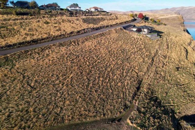 $94,500 | 2600 Valleyview Drive, Clarkston, WA 99403