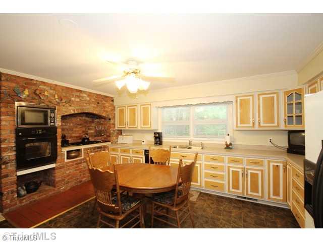 227 Chateau Road Durham, NC 27704 - Photo 5 of 16 Kitchen. Kitchen w/ Breakfast Table