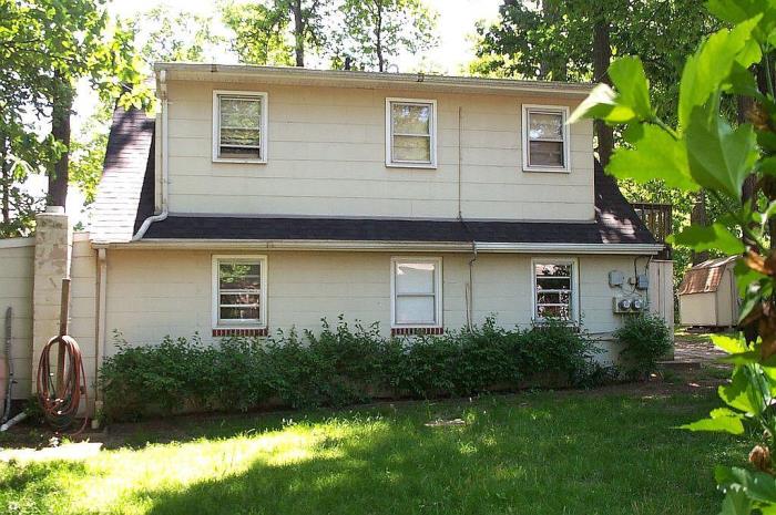 4 Nicholson Drive Pasadena, MD 21122 - Photo 2 of 40