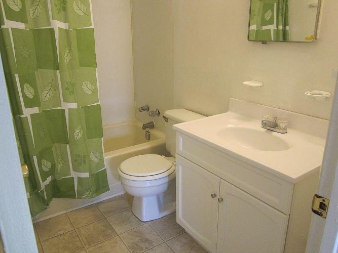 4 Nicholson Drive Pasadena, MD 21122 - Photo 4 of 40