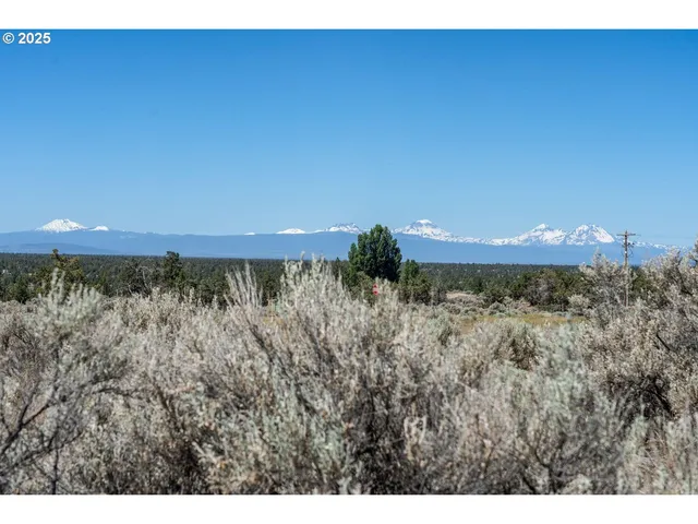 a view of lake view and mountain view