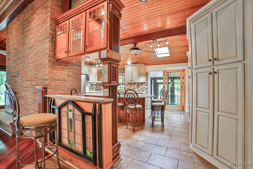 9244 Valley Stream Road Clarence, NY 14031 - Photo 17 of 42