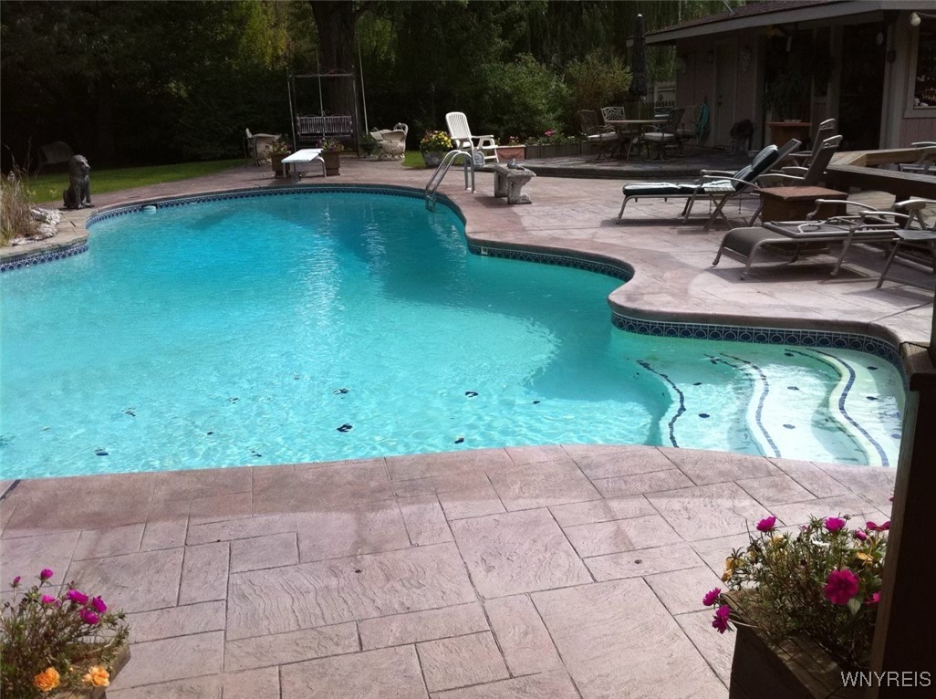 9244 Valley Stream Road Clarence, NY 14031 - Photo 36 of 42