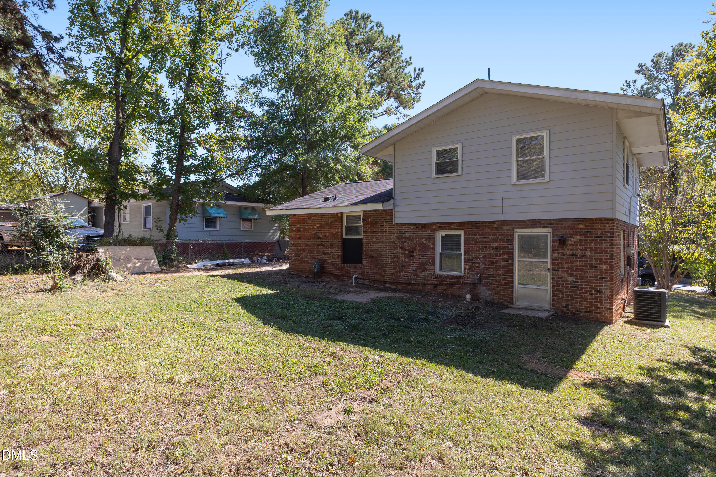 413 Solar Drive Raleigh, NC 27610 - Photo 20 of 31 CY1A4736