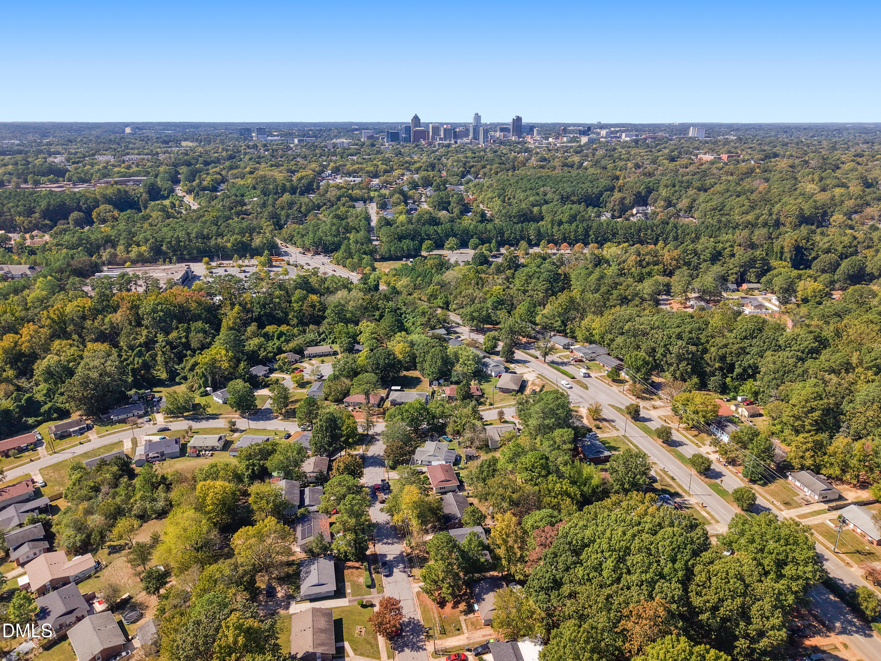 413 Solar Drive Raleigh, NC 27610 - Photo 29 of 31 DJI_20251010015159_0342_D