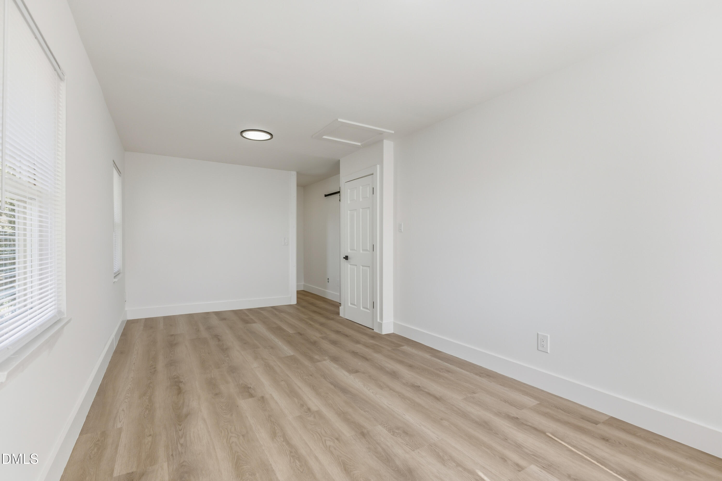 413 Solar Drive Raleigh, NC 27610 - Photo 8 of 31 CY1A4676