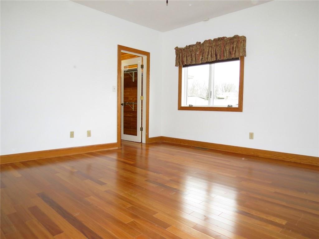 3511 Highview Way Columbus, IN 47203 - Photo 26 of 51