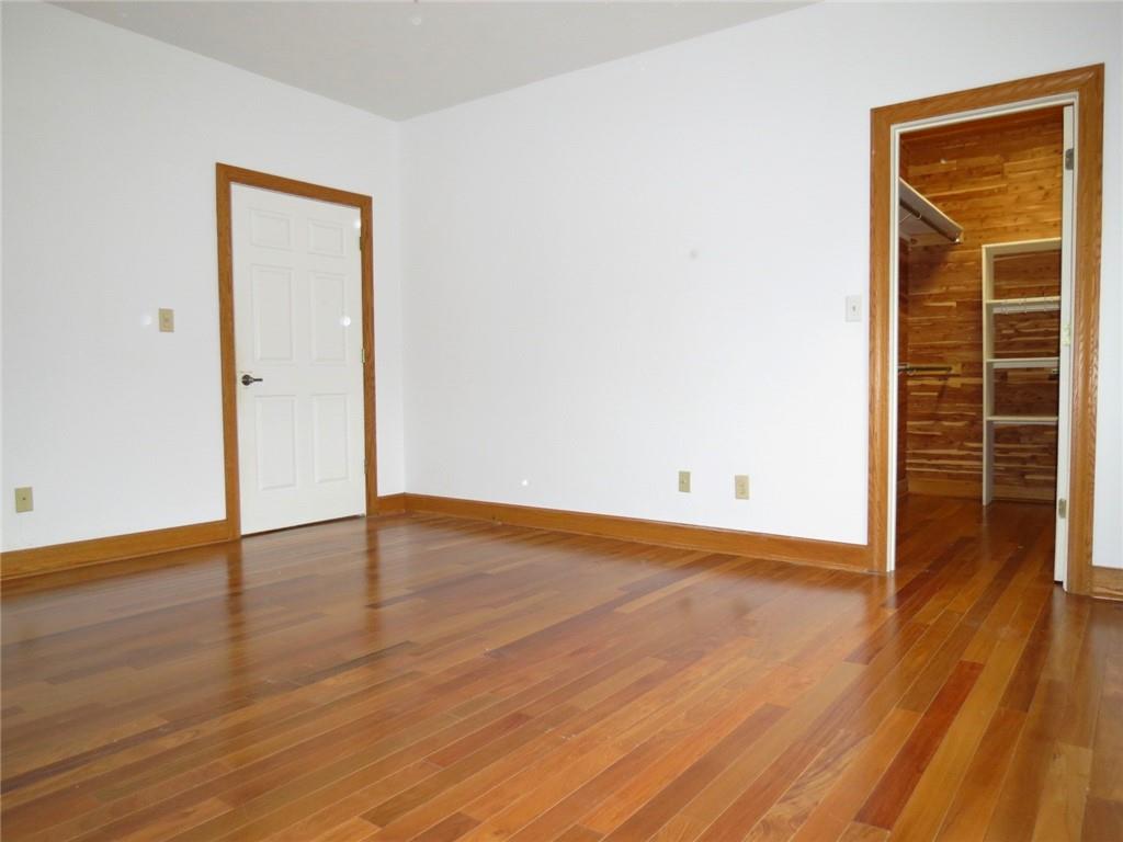 3511 Highview Way Columbus, IN 47203 - Photo 27 of 51