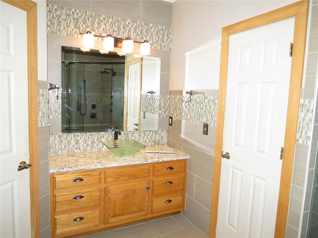 3511 Highview Way Columbus, IN 47203 - Photo 28 of 51