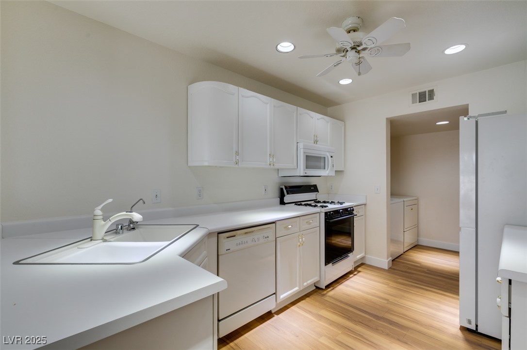 8017 Simone Avenue Las Vegas, NV 89147 - Photo 12 of 21