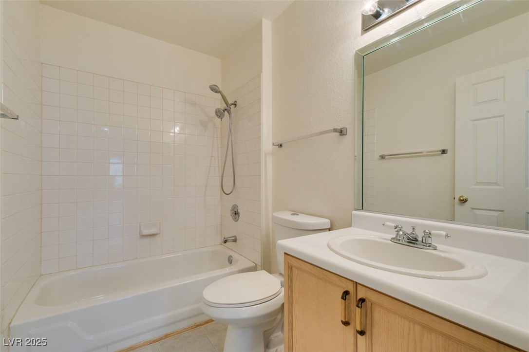 8017 Simone Avenue Las Vegas, NV 89147 - Photo 17 of 21