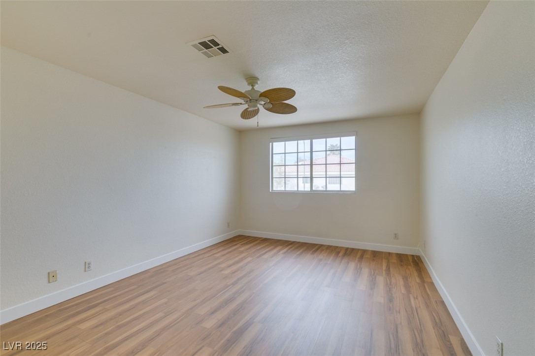 8017 Simone Avenue Las Vegas, NV 89147 - Photo 18 of 21