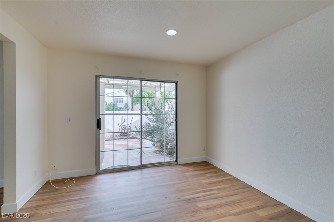 8017 Simone Avenue Las Vegas, NV 89147 - Photo 7 of 21