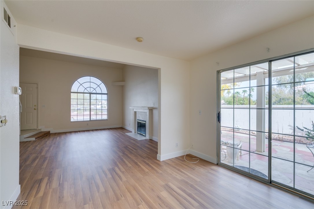 8017 Simone Avenue Las Vegas, NV 89147 - Photo 8 of 21