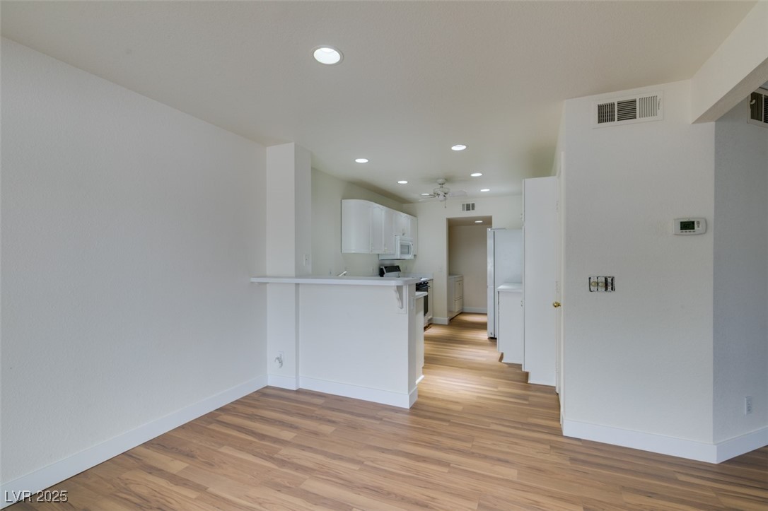 8017 Simone Avenue Las Vegas, NV 89147 - Photo 10 of 21