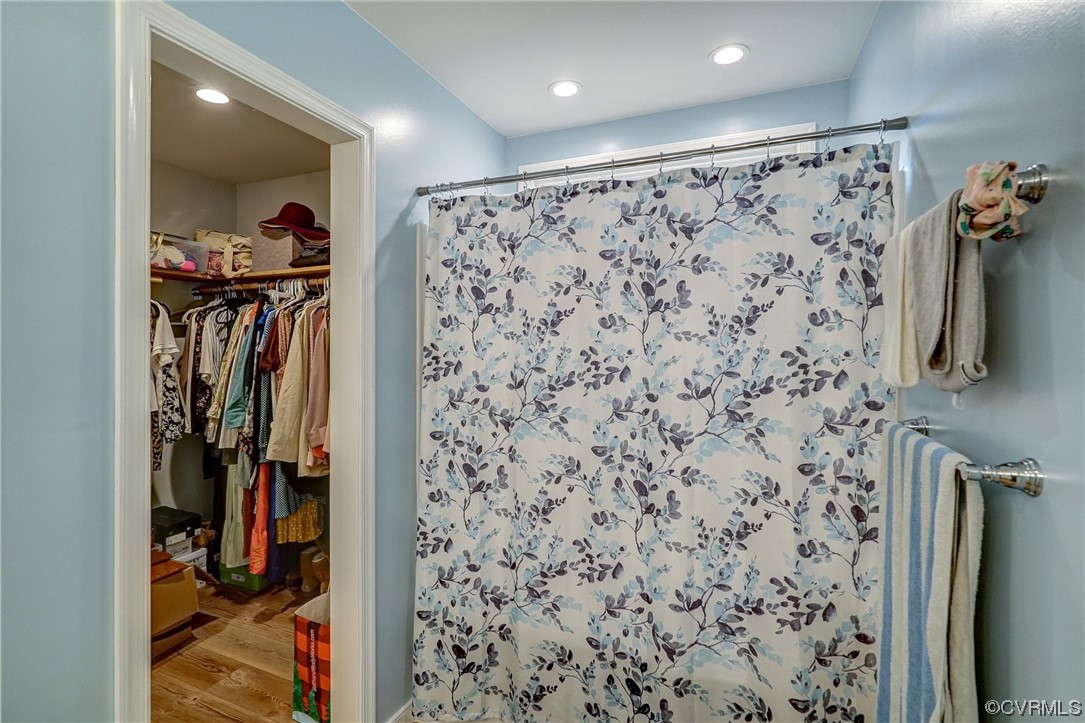3334 Three Chopt Road Gum Spring, VA 23065 - Photo 32 of 44 a view of a walk in closet