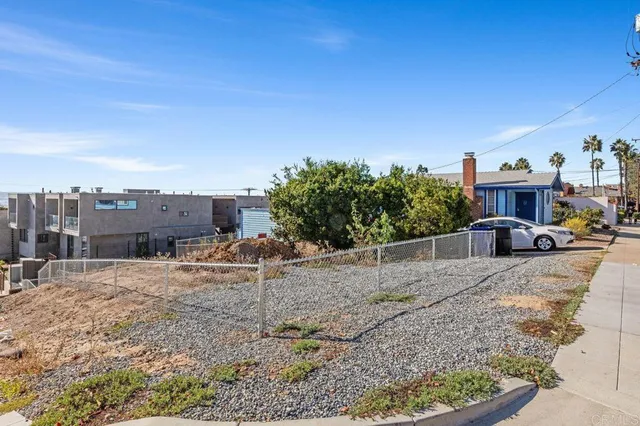 $2,000,000 | 2816-18 Columbia Street, San Diego, CA 92103