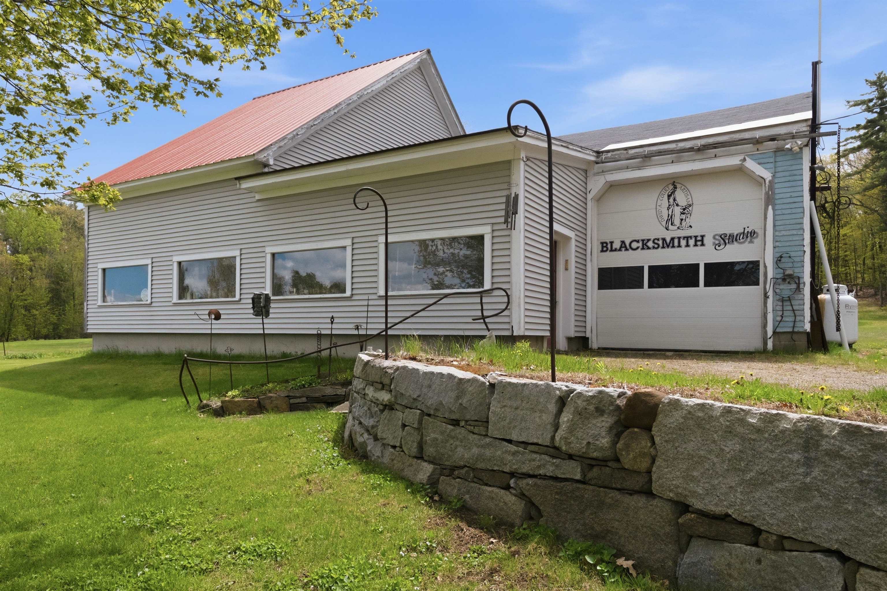 291 Bay Hill Road Northfield, NH 03276 - Photo 6 of 60
