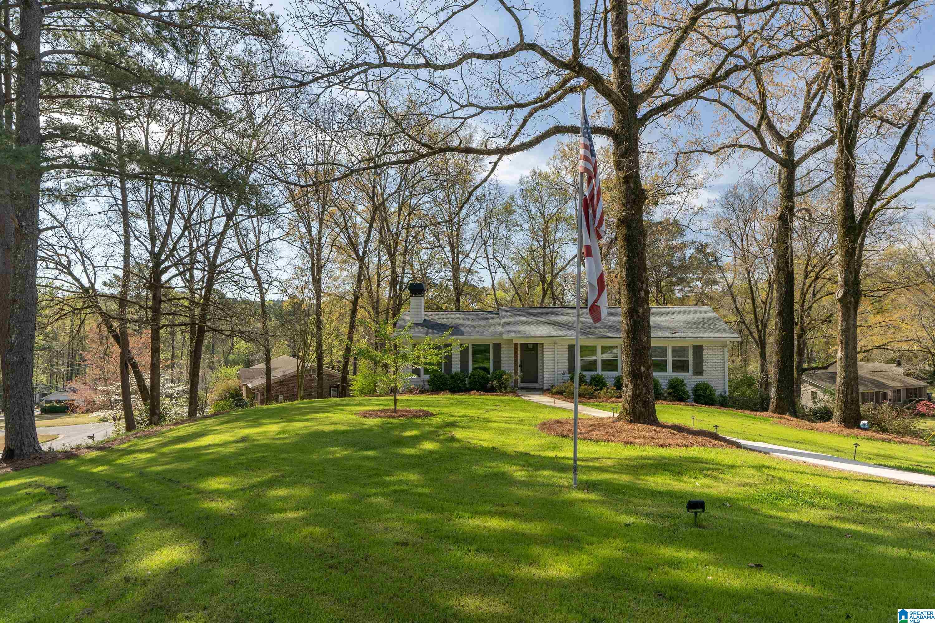 2225 Deerwood Road Birmingham, AL 35216 - Photo 3 of 39