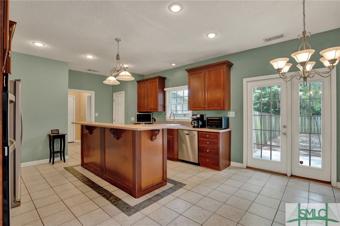 21 Sherborne Road Savannah, GA 31419 - Photo 14 of 38