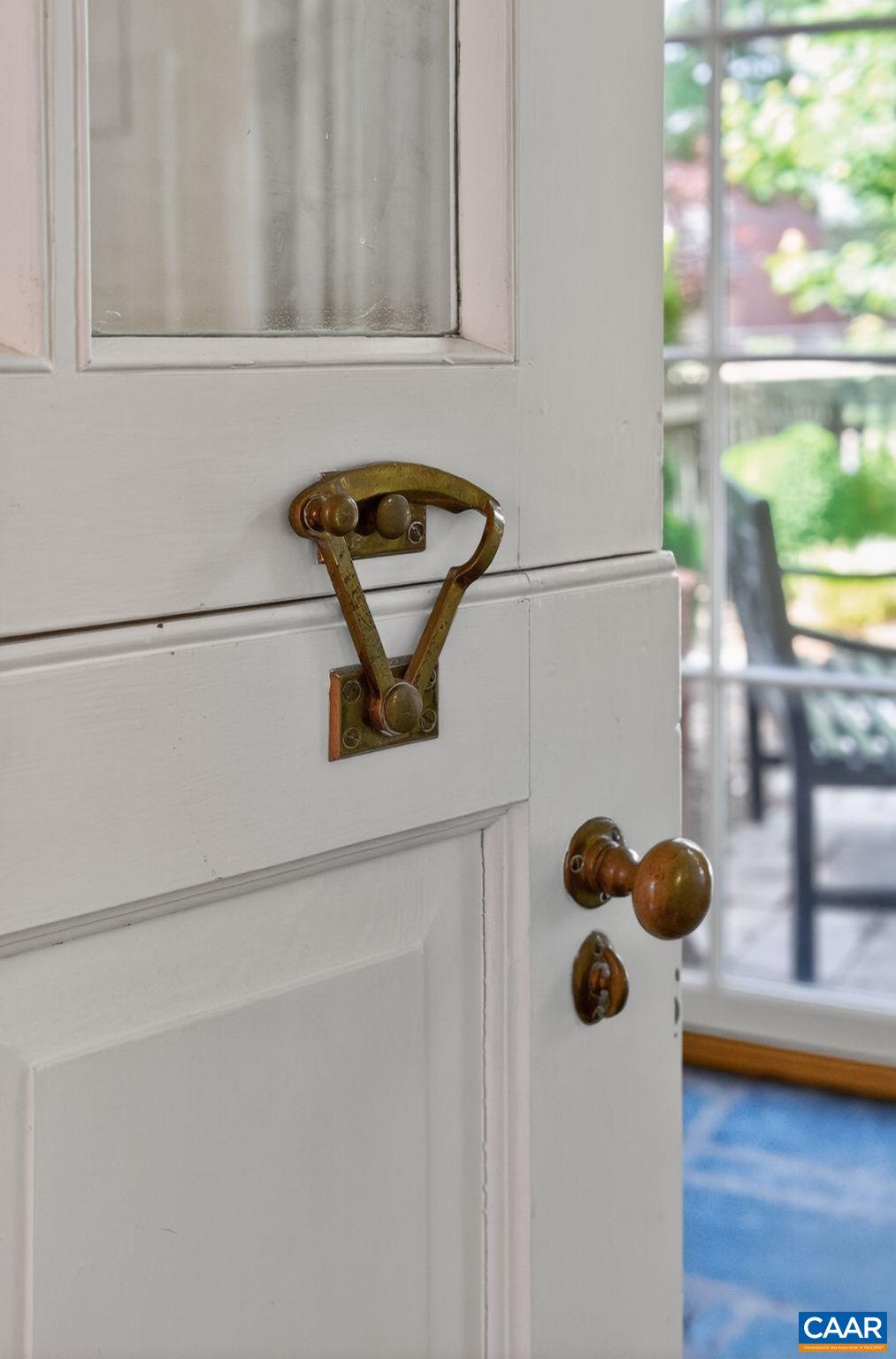 321 Alderman Road Charlottesville, VA 22903 - Photo 17 of 60