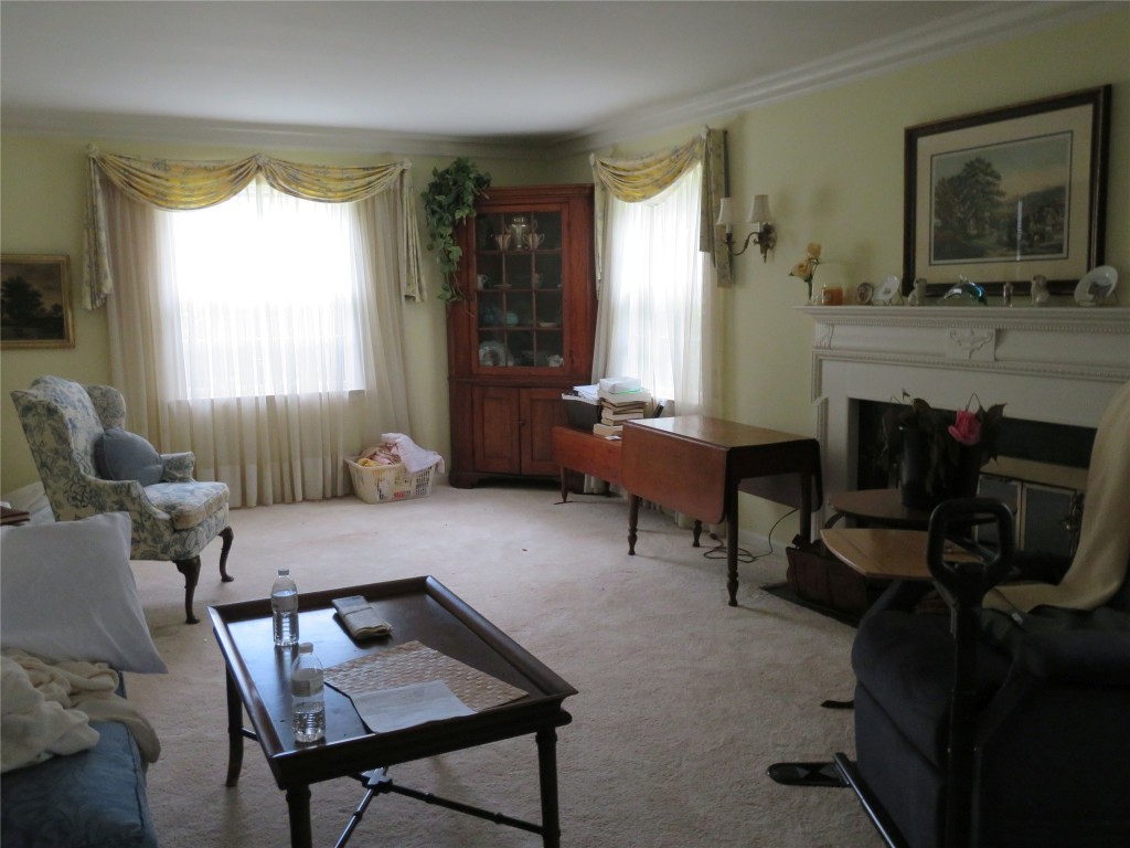 14 Edgecomb Road Binghamton, NY 13905 - Photo 6 of 34 Gallery Image 6