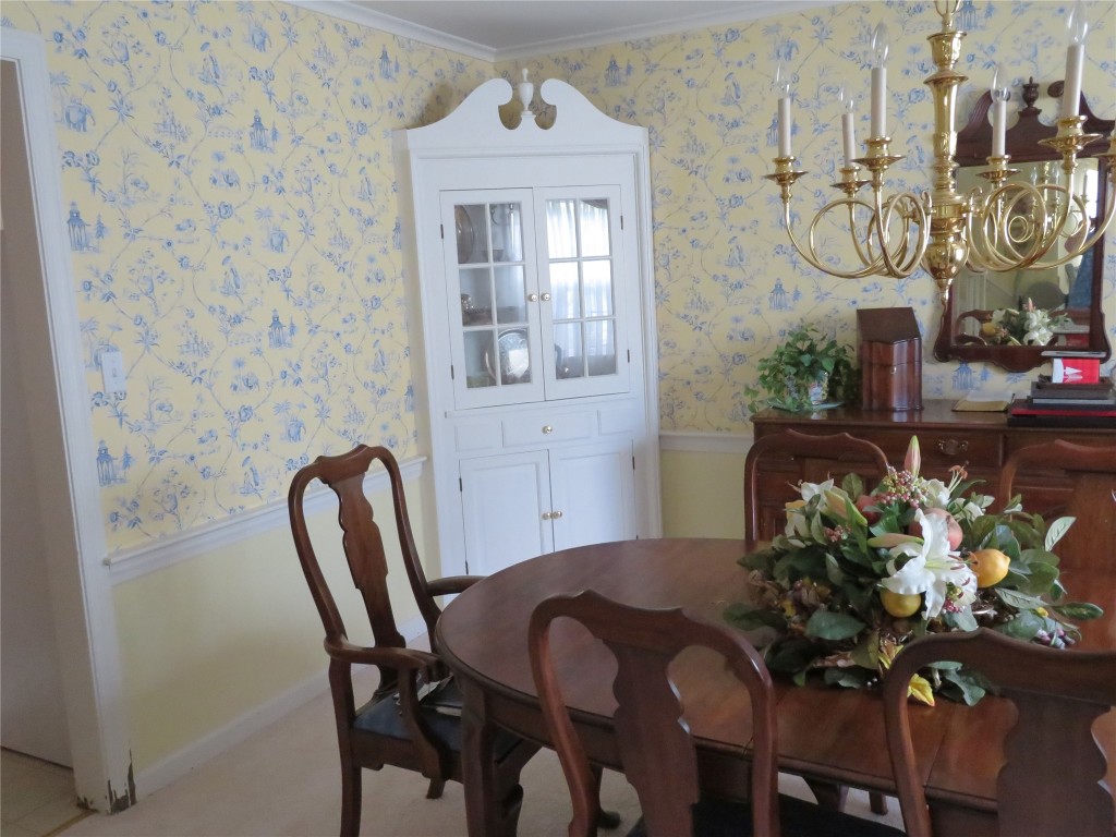 14 Edgecomb Road Binghamton, NY 13905 - Photo 9 of 34 Gallery Image 9