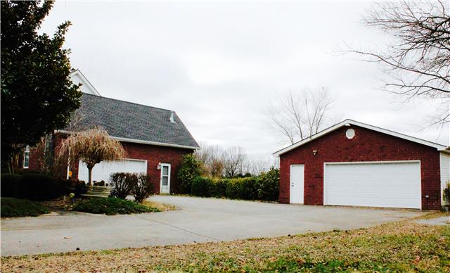 5220 Rucker Christiana Road Christiana, TN 37037 - Photo 5 of 20 Gallery Image 5
