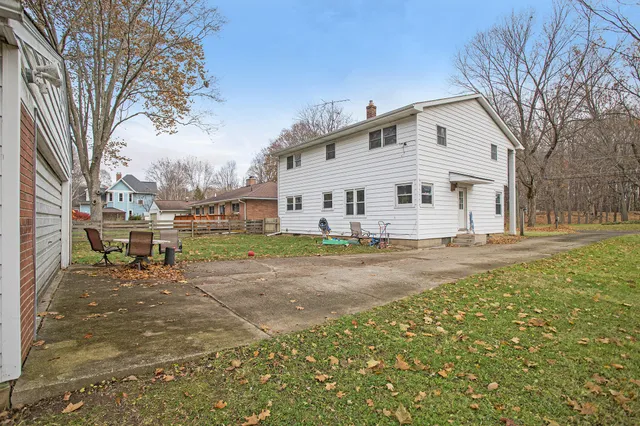 $259,000 | 617 North Gordon Street, Marshall, MI 49068