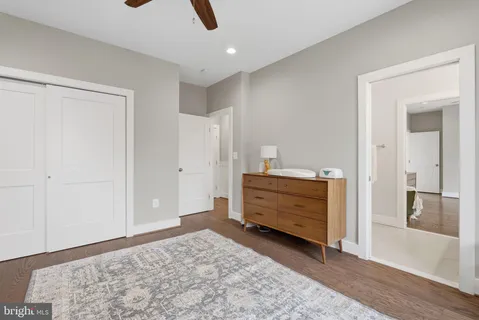 $1,250,000 | 6804 Farragut Avenue, Falls Church, VA 22042