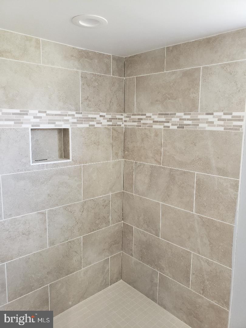 7716 Blue Grass Road Baltimore, MD 21237 - Photo 26 of 34