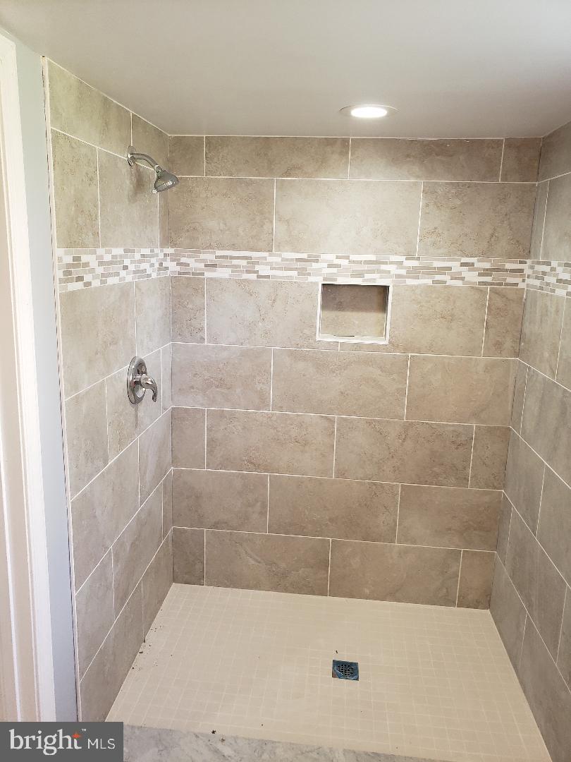 7716 Blue Grass Road Baltimore, MD 21237 - Photo 27 of 34