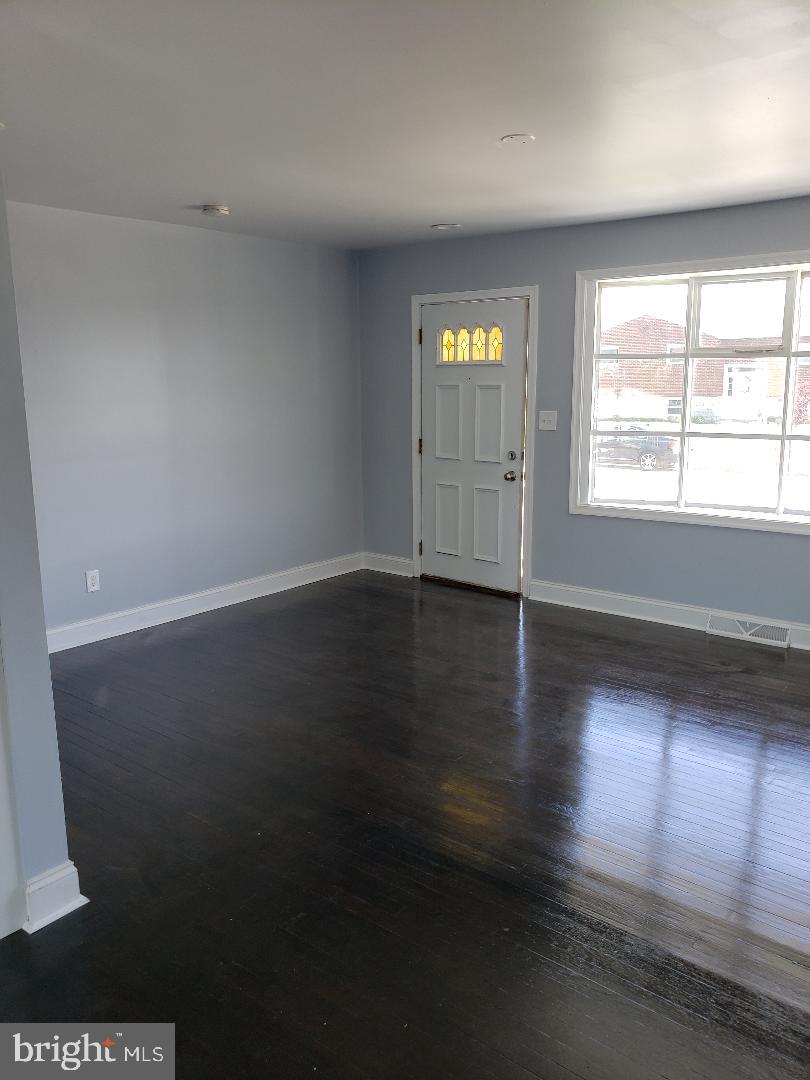7716 Blue Grass Road Baltimore, MD 21237 - Photo 9 of 34