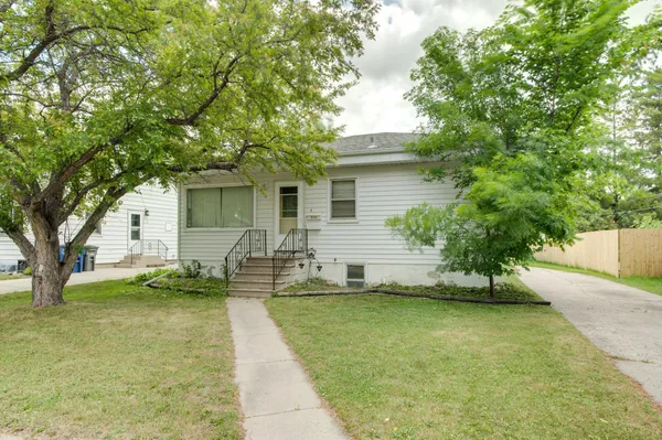 $200,000 | 614 16th Street North, Moorhead, MN 56560