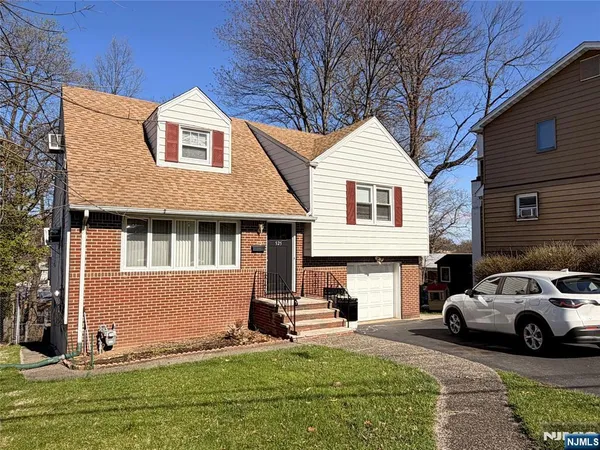 $3,500 | 525 Chestnut Street, Ridgefield, NJ 07657