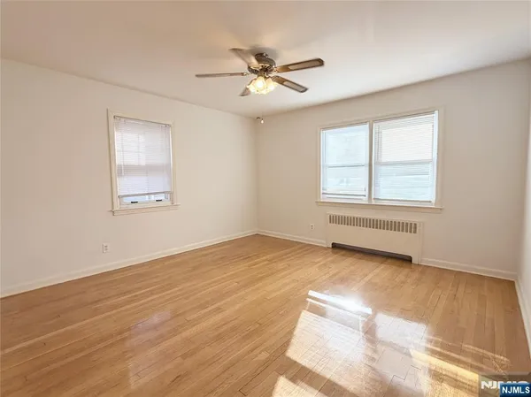 $3,500 | 525 Chestnut Street, Ridgefield, NJ 07657