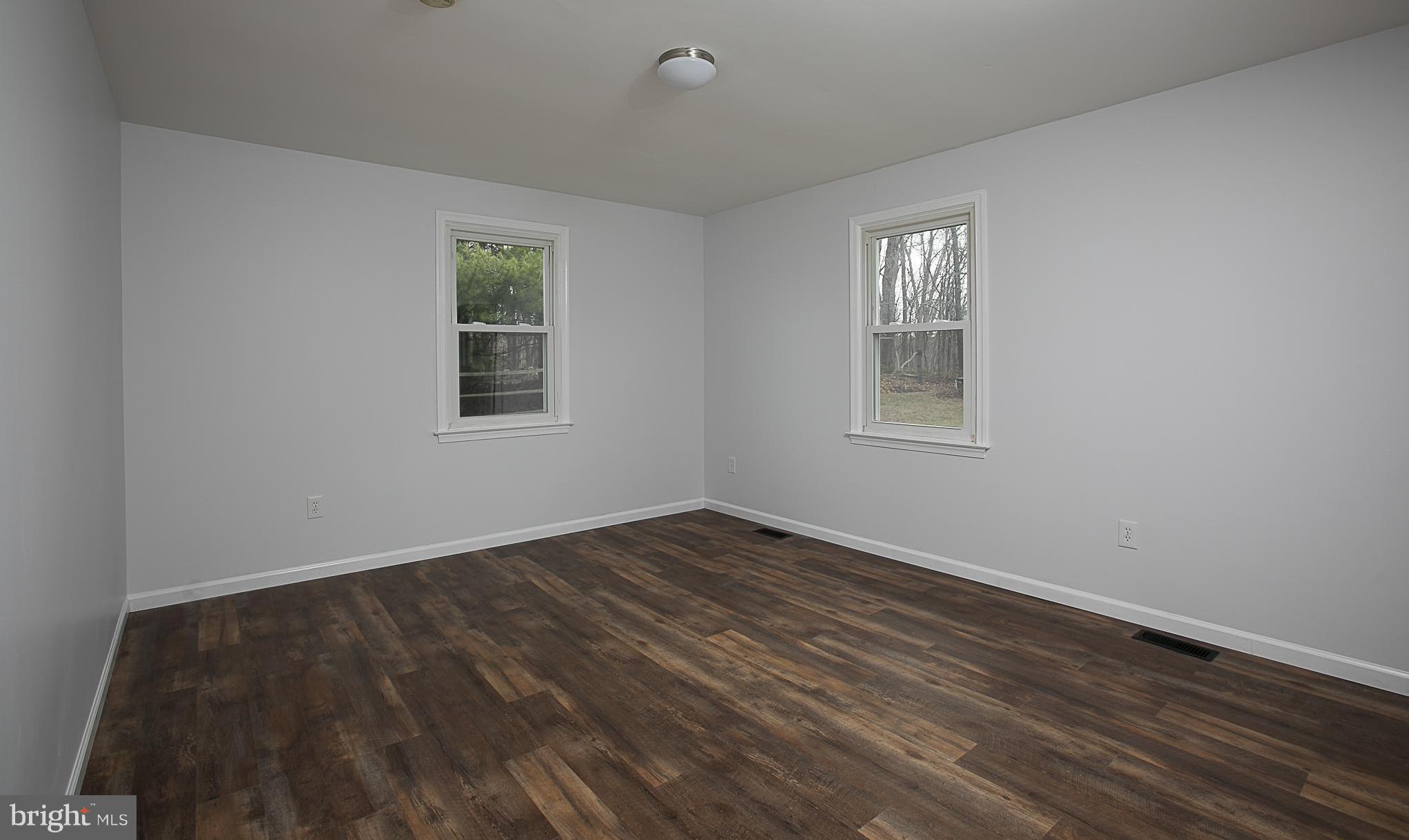 7603 Woodville Road Mount Airy, MD 21771 - Photo 11 of 30 Bedroom (Master)