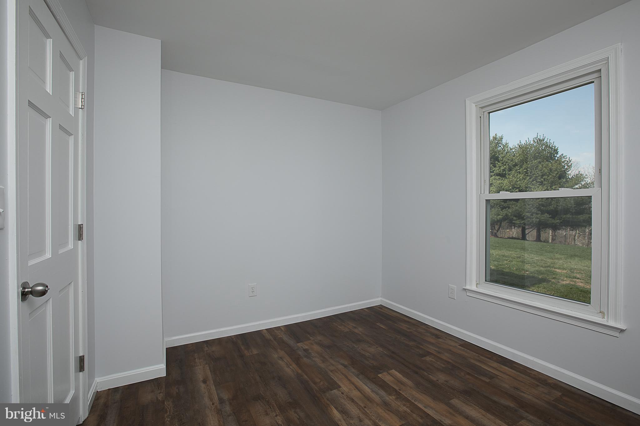 7603 Woodville Road Mount Airy, MD 21771 - Photo 15 of 30 Bedroom