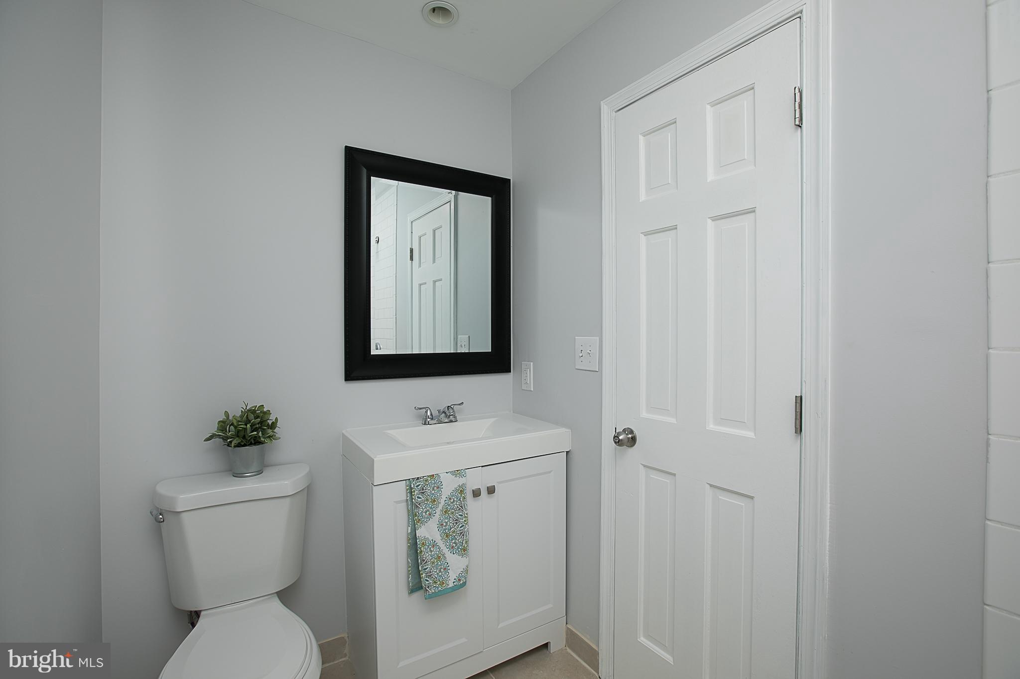 7603 Woodville Road Mount Airy, MD 21771 - Photo 20 of 30 Bath