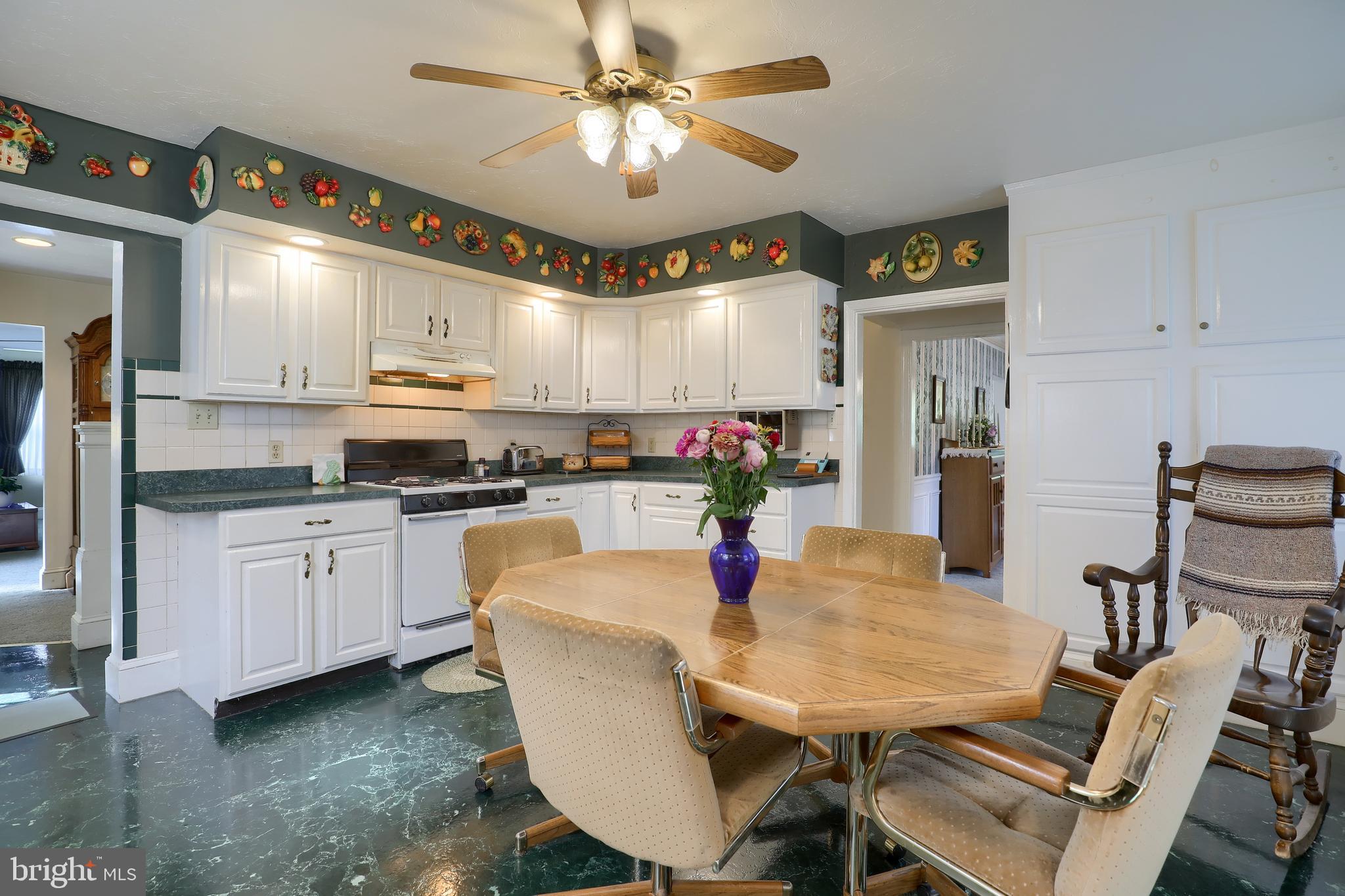 1751 Powder Mill Road York, PA 17403 - Photo 13 of 46 Gallery Image 13