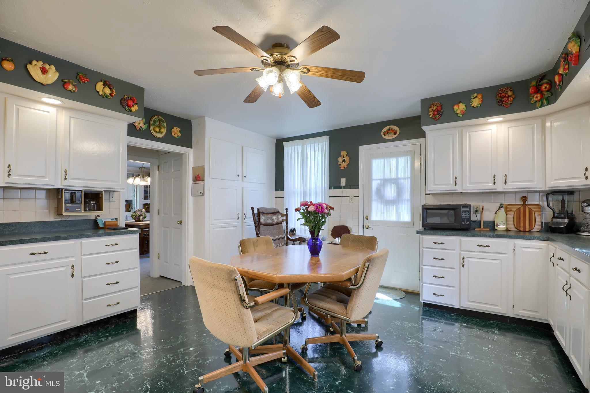 1751 Powder Mill Road York, PA 17403 - Photo 10 of 46 Gallery Image 10