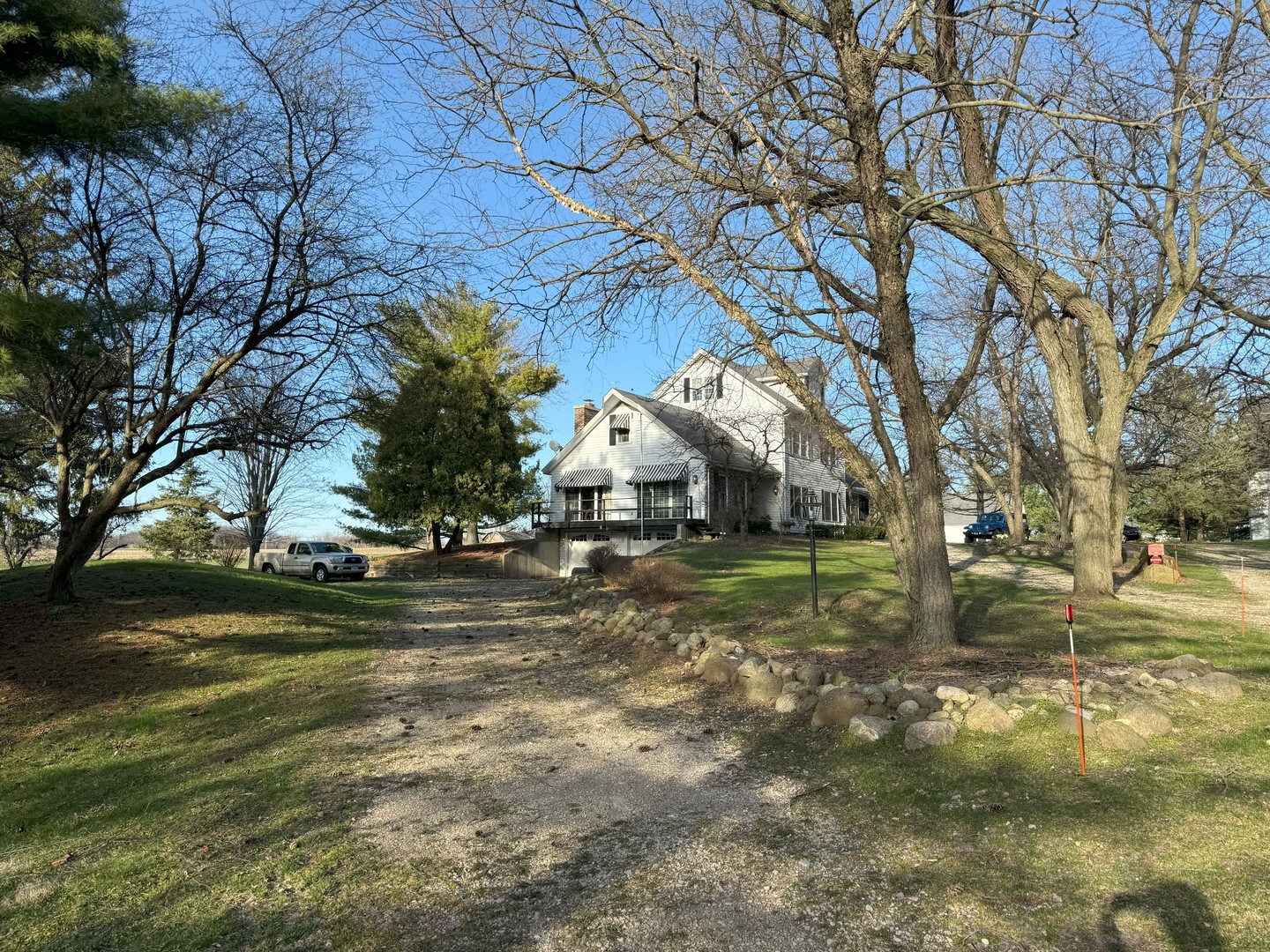 17N753 Widmayer Road Hampshire, IL 60140 - Photo 3 of 30