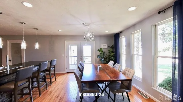 $329,900 | 4707 Private Road 5127, Willow Springs, MO 65793