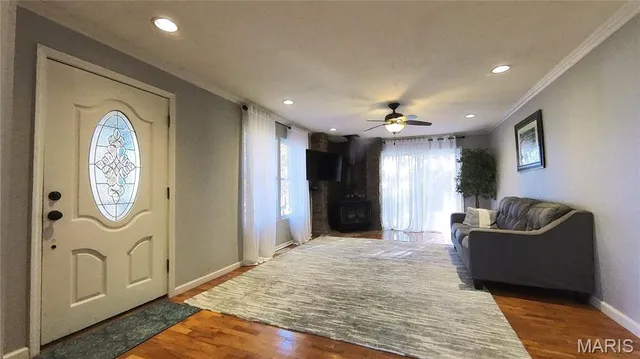 $329,900 | 4707 Private Road 5127, Willow Springs, MO 65793