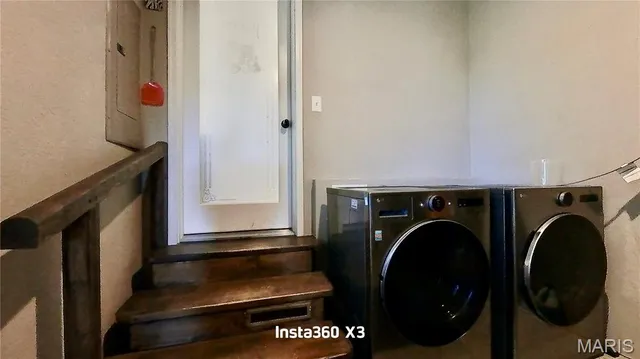 $329,900 | 4707 Private Road 5127, Willow Springs, MO 65793